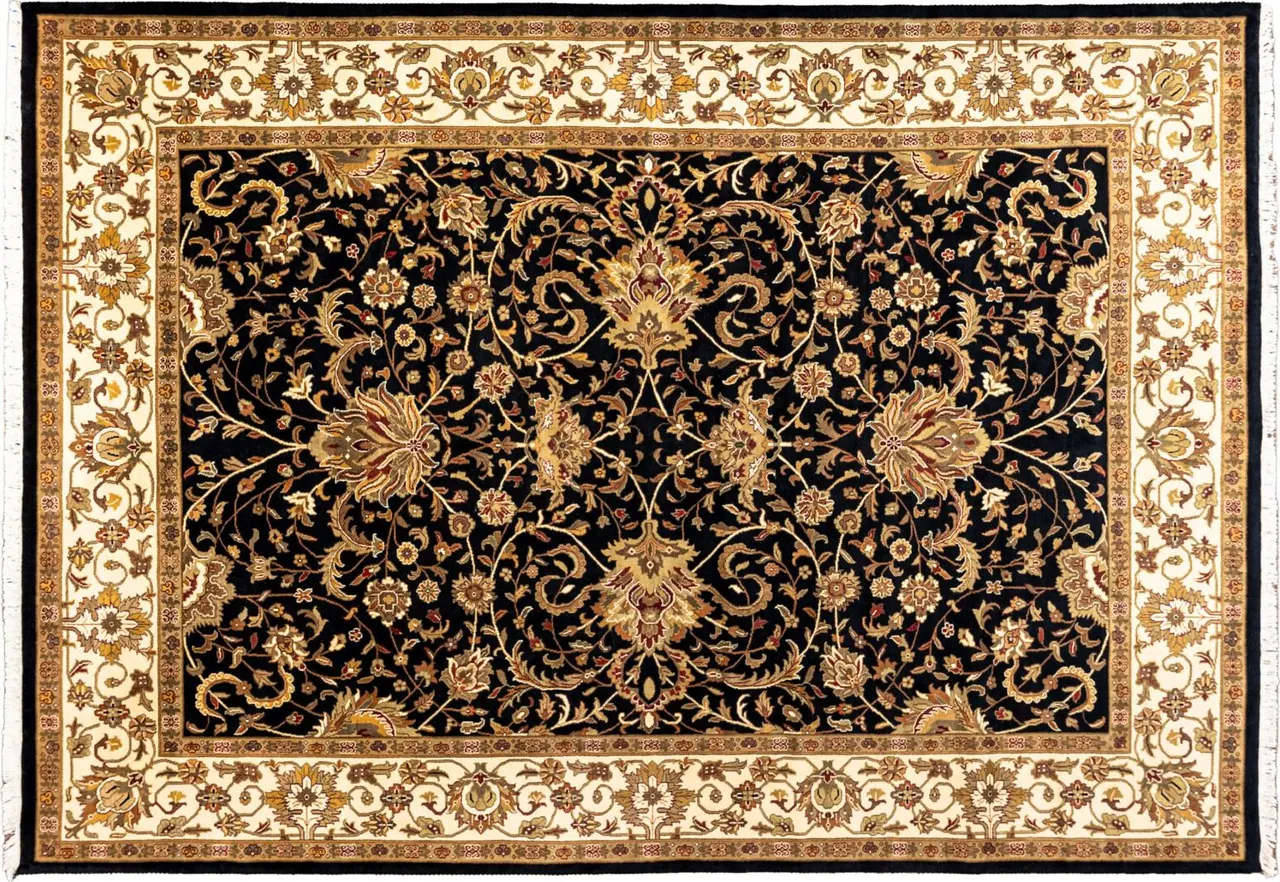 Handwoven rug No. 087, 10′ × 14′, viewed from above