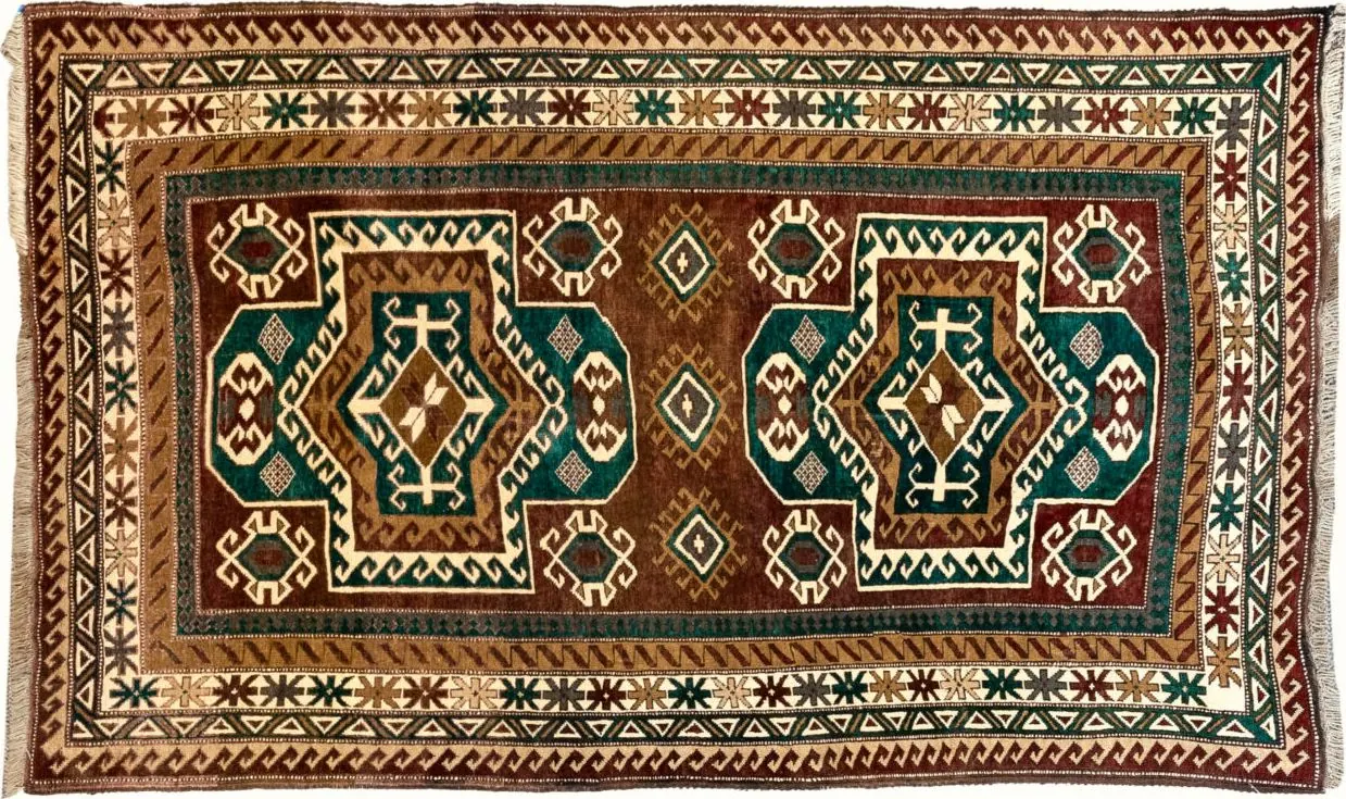 Handwoven rug No. 309-2, 6′ × 9′, viewed from above
