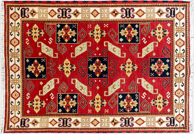 Handwoven rug No. 531, 5′ × 7′
