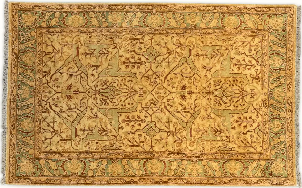Handwoven rug No. 589, 6′ × 9′, viewed from above