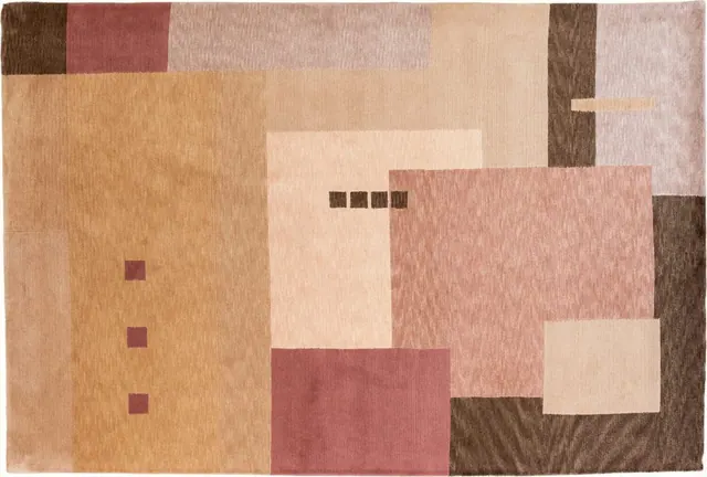 Handwoven rug No. 638, 6′ × 9′