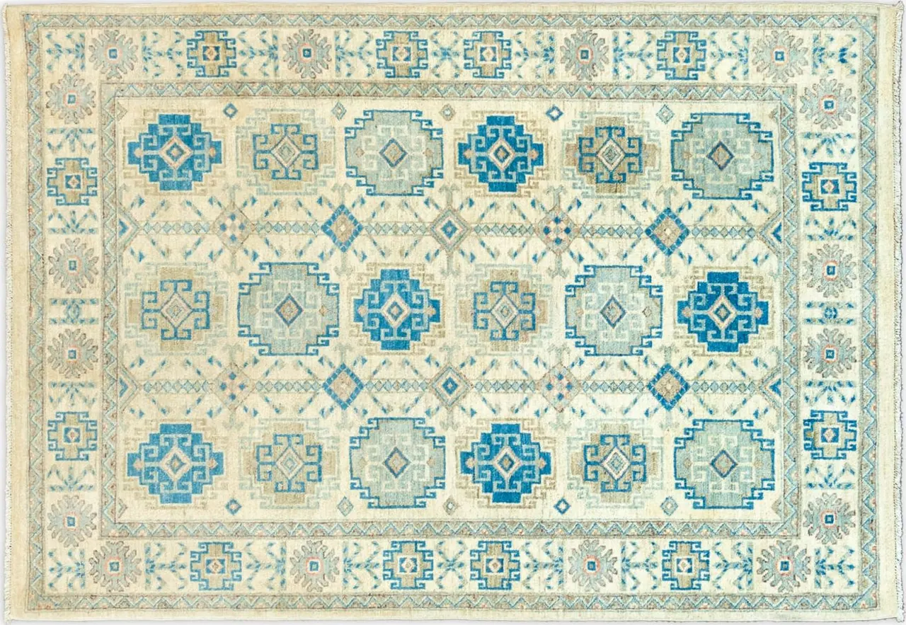 Handwoven rug No. RA13-30, 5′ × 7′, viewed from above