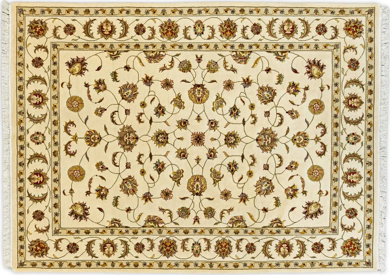 Handwoven rug No. U300, 5′ × 7′, viewed from above